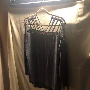 BUCKLE BLOUSE